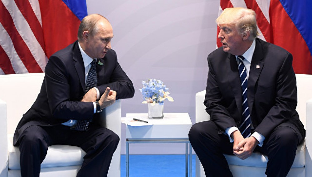Putin və Tramp arasında keçirilən görüş başa çatdı