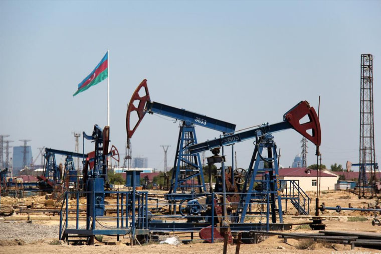 Dünya bazarında Azərbaycan nefti ucuzlaşdı