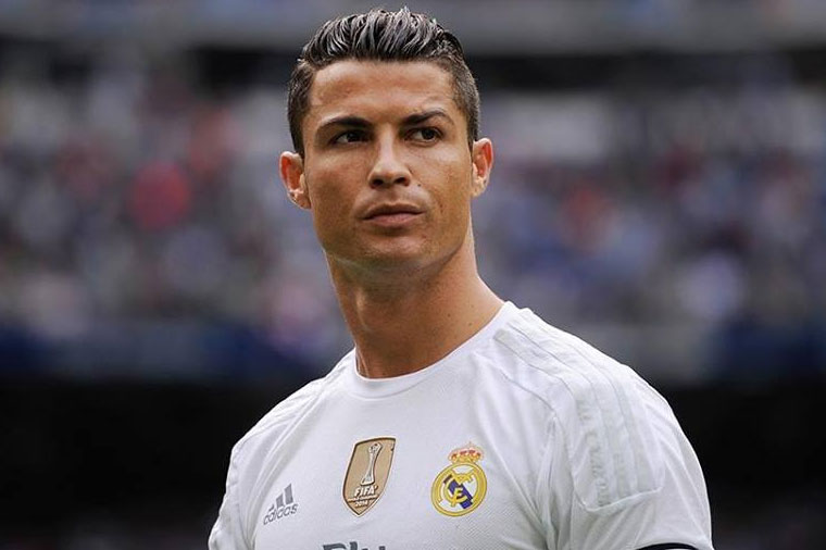 Ronaldonun Çin çıxmayan arzusu…