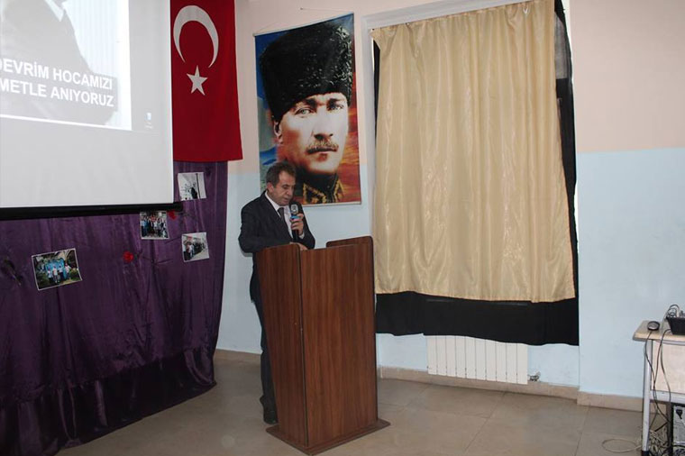Bakı Atatürk Liseyində Ali Devrimin xatirəsi anılıb – Fotolar