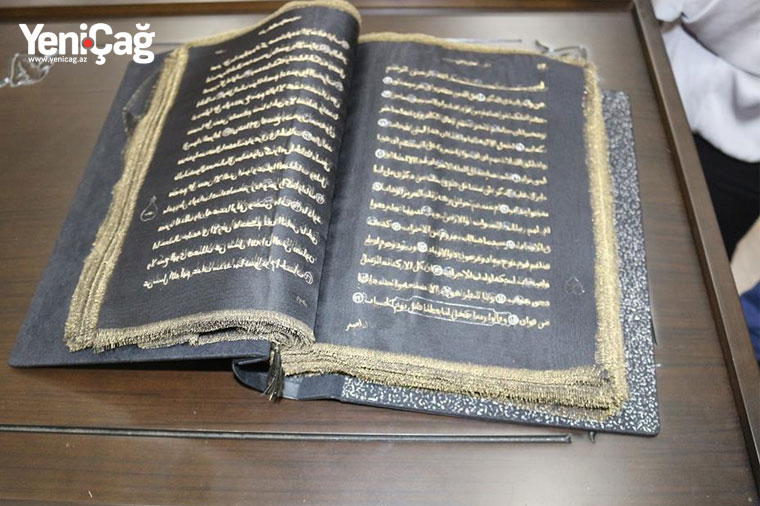 “Təklif gəlsə sataram” – “Qurani-Kərimi” ipək üzərində yazan rəssam