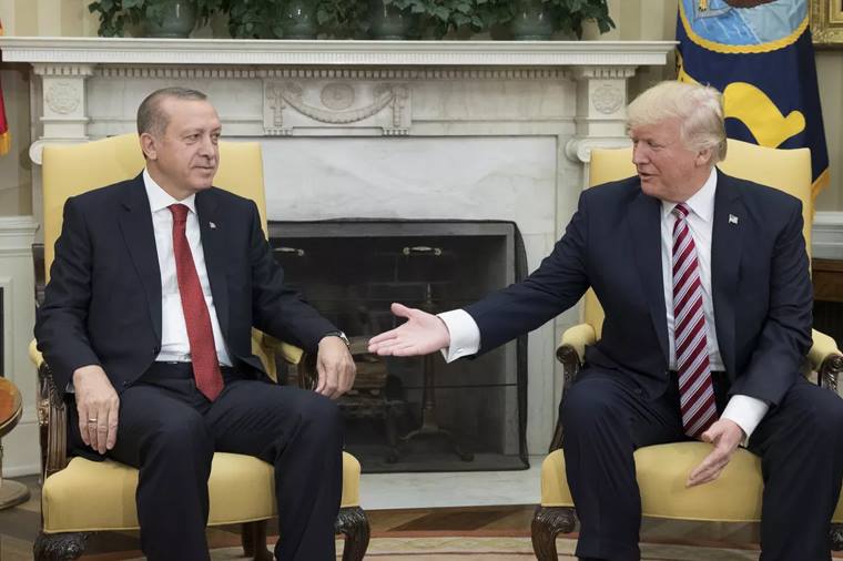 “Türkiyə ilk dəfə ABŞ-ı zor gücünə özü ilə hesablaşmağa məcbur edir” – Rusiyalı ekspert