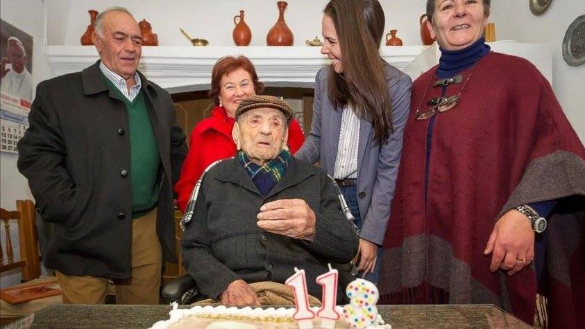 Dünyanın ən yaşlı adamı öldü