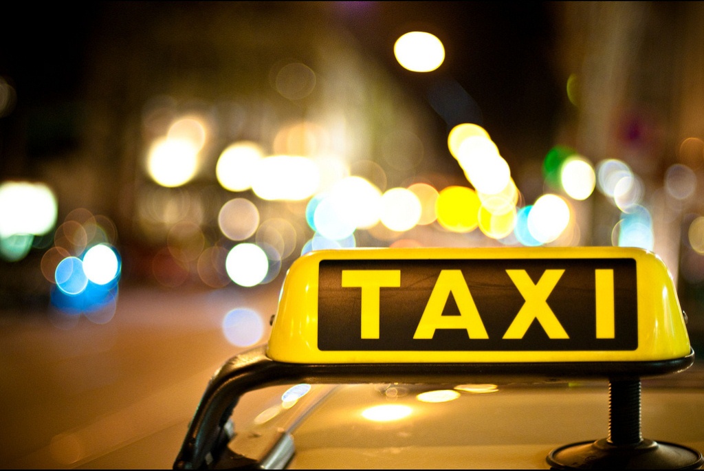 Taksi şirkətlərinin bayram soyğunu – Fantastik bahalaşma
