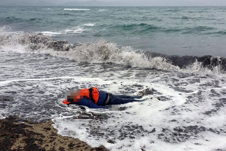 Aralıq dənizində qayıq batdı – 34 ölü