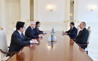 Prezident Yaponiya Baş nazirinin müşavirini qəbul edib