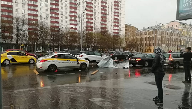 Moskvada güclü qasırğa 2 can aldı – Xeyli yaralı var
