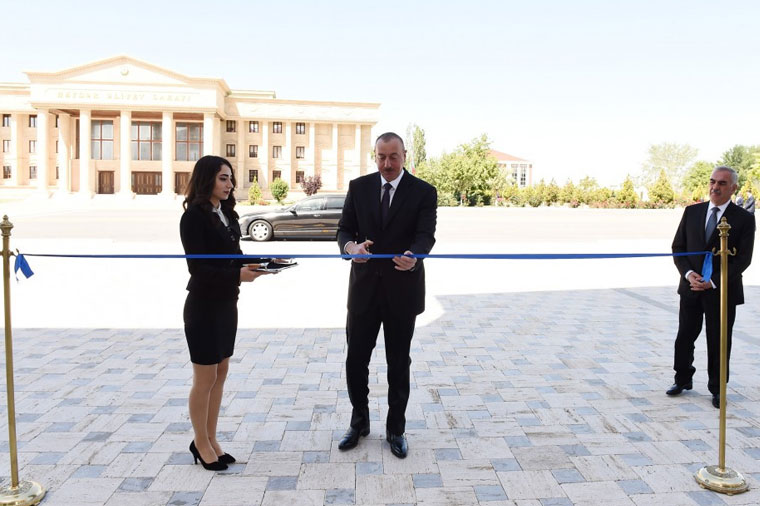 Prezident Naxçıvan Müəllimlər İnstitunun yeni binasının açılışında