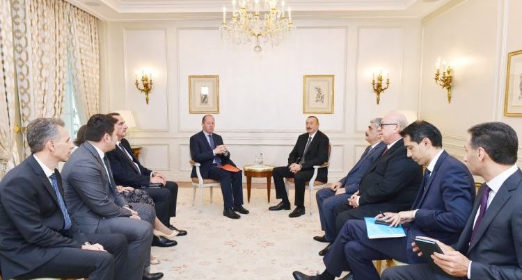 İlham Əliyev “Airbus” şirkətinin Avrasiya üzrə vitse-prezidenti ilə görüşdü