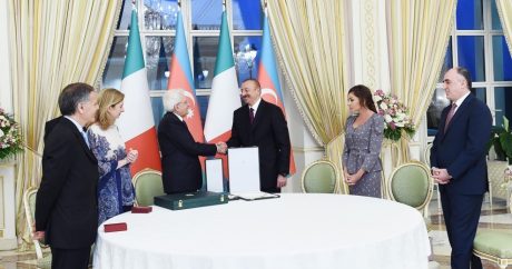 İtaliya prezidentinin şərəfinə rəsmi qəbul təşkil edildi