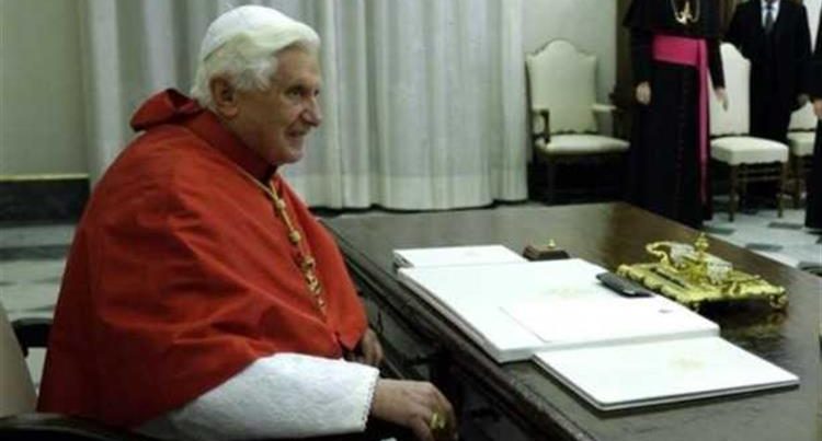 Roma papası müsəlman oldu – Həccə getdi – ŞOK VİDEO