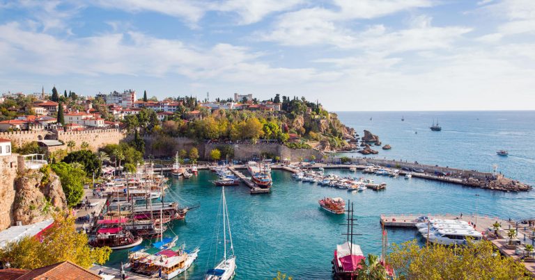 Antalya turist sayına görə rekorda imza atdı