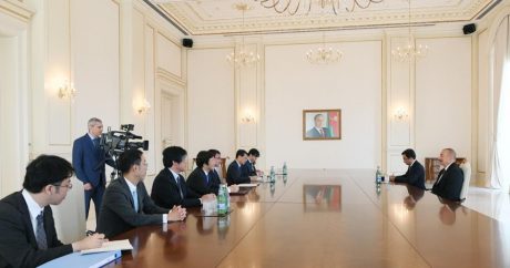 İlham Əliyev Yaponiyanın xarici işlər nazirini qəbul etdi