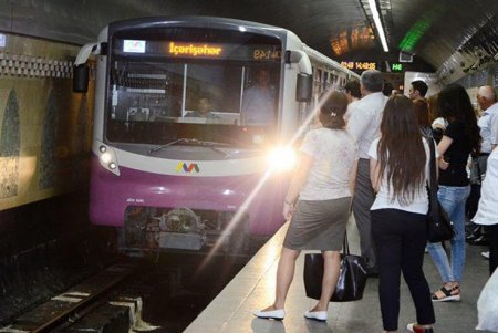Bakı metrosunda təşviş: Qatarlar boşaldıldı – SƏBƏB/AÇIQLAMA