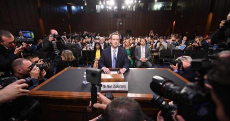 “Facebook”u məhkəməyə verdilər – Mark Zuckerberg vəzifədən azad edilir?