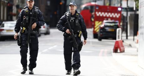 Londonda atışma: 3 nəfər yaralandı