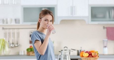 İftarla imsak arasında nə qədər su içmək lazımdır?