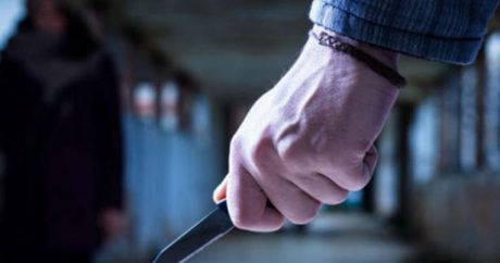 Bakıda 19 yaşlı oğlan bıçaqlandı