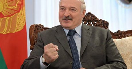 “Paşinyana dedim ki, niyə susmusan, Putindən qorxursan?” – Lukaşenko/VİDEO