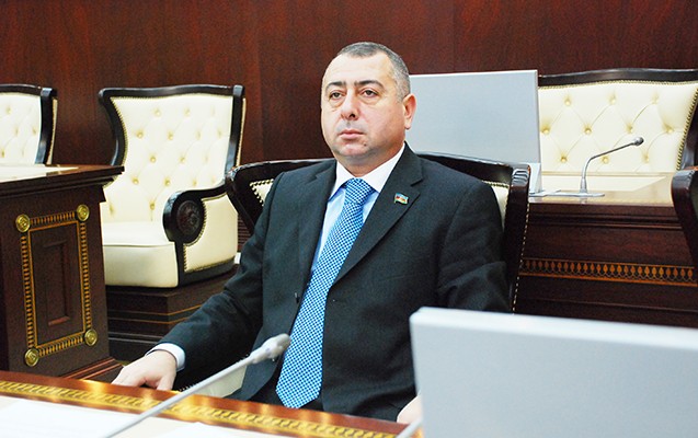 Mandatını girov qoyan sabiq deputatın cinayət işi üzrə ibtidai istintaq başa çatdı