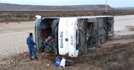 Avtobus aşdı – Ölən və yaralananlar var – FOTO/VİDEO