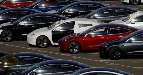 “Tesla”da kütləvi ixtisar – 14 min avtomobilini geri çağırdı