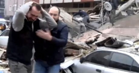 İstanbulda dəhşət: Altımərtəbəli bina çökdü – Ölən və yaralananlar var – VİDEO