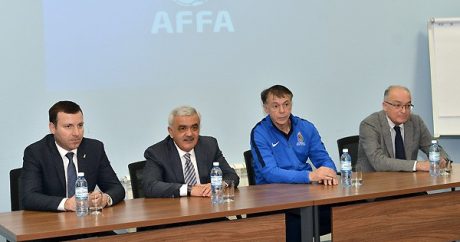 Azərbaycan millisi Xorvatiyaya qarşı seçmə oyuna hazırlaşır