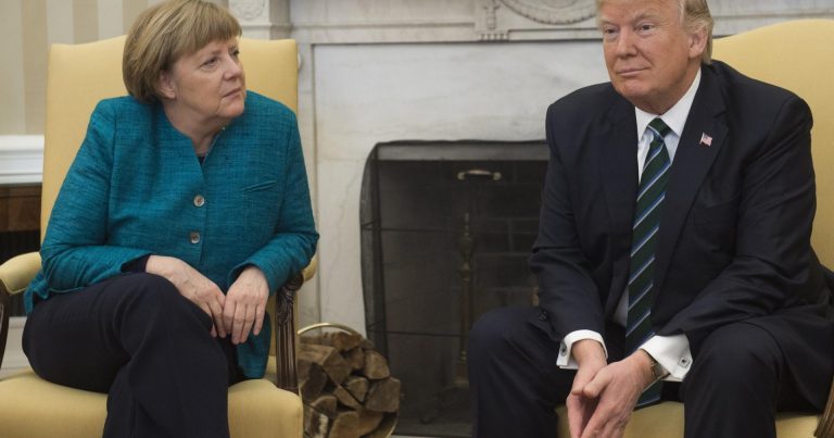 Angela Merkel ilə Donald Tramp arasında telefon danışığı olub