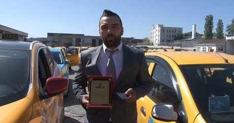 Türk taksi sürücüsündən azərbaycanlı qadına qarşı örnək davranış