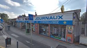 Fransada daha bir gərginlik: Mağazada 5 nəfər girov götürüldü