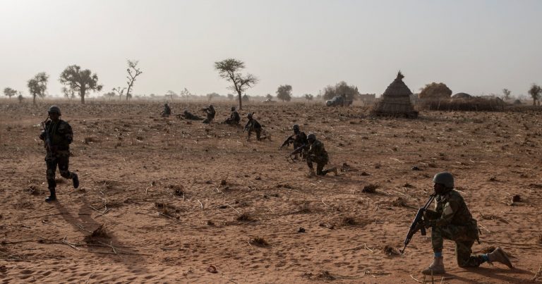 Malidə dəhşət – 100-dən çox insan öldürüldü