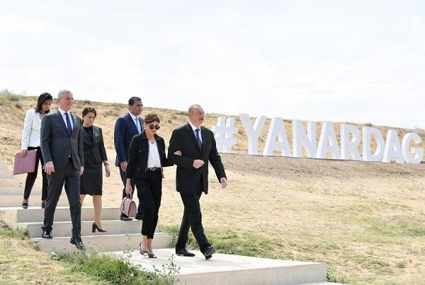 İlham Əliyev və xanımı “Yanardağ” qoruğunun açılışında – FOTO