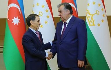 Novruz Məmmədov Tacikistanın prezidenti ilə görüşdü