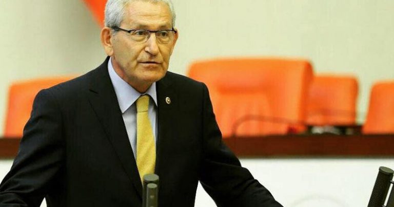 Türkiyəli deputat öldü