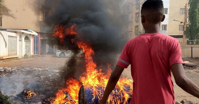 Sudan yenidən qarışdı: 13 nəfər öldü