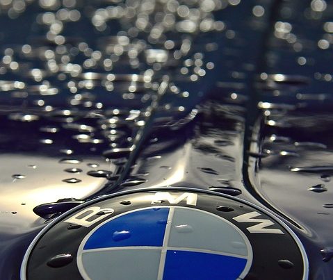 “BMW” 300-dən çox avtomobili geri çağırdı – SƏBƏB