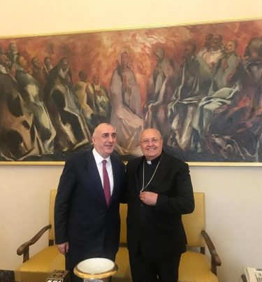 Elmar Məmmədyarov Vatikan Şərq Kilsələrinin Konqreqatı Kardinal Leonardo Sandri ilə görüşüb