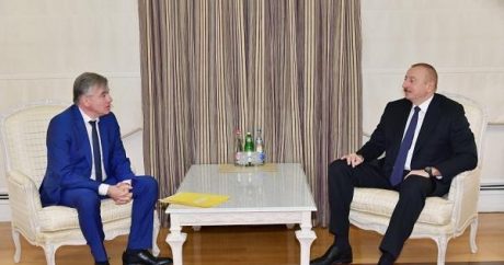 İlham Əliyev fransız senatorla görüşdü – FOTO
