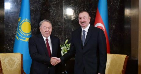 Prezident İlham Əliyev Nursultan Nazarbayevlə görüşdü – FOTO
