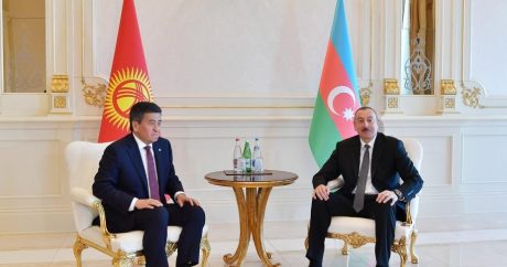 İlham Əliyevin Qırğızıstan Prezidenti ilə görüşdü – FOTO