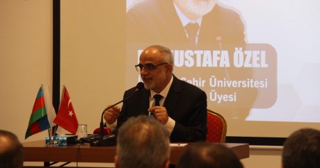 Məşhur türk professor Bakıda seminar verdi – FOTO/VİDEO