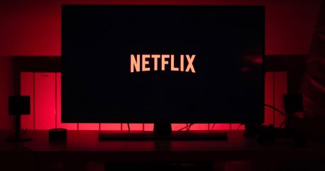 “Netflix” sürətləndirilmiş baxış funksiyasını sınaqdan keçirir