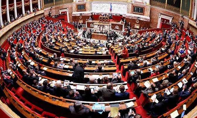 Fransalı deputatlar Azərbaycana gəlir