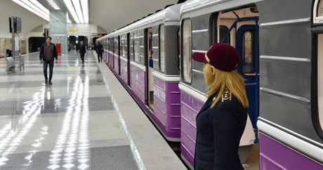 “Xəbər Çağı”: DİQQƏT! Metroda bu qaydanı pozanlar 50 manat dəyərində cərimə olunur – VİDEO