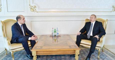 Prezidenti İlham Əliyev qəbullar keçirdi – FOTO
