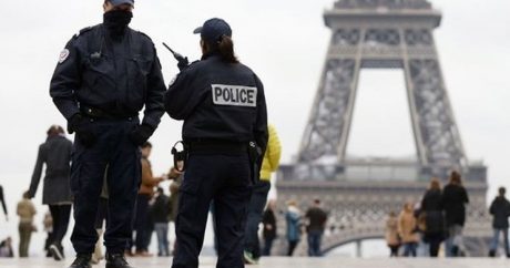 Fransa polisi küçədə gecələyən 21 azərbaycanlını saxladı