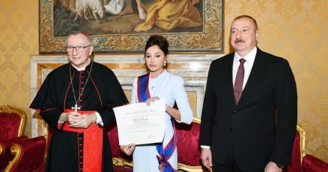 Mehriban Əliyeva Vatikanda Papa Cəngavər Ordeninə layiq görüldü – FOTO