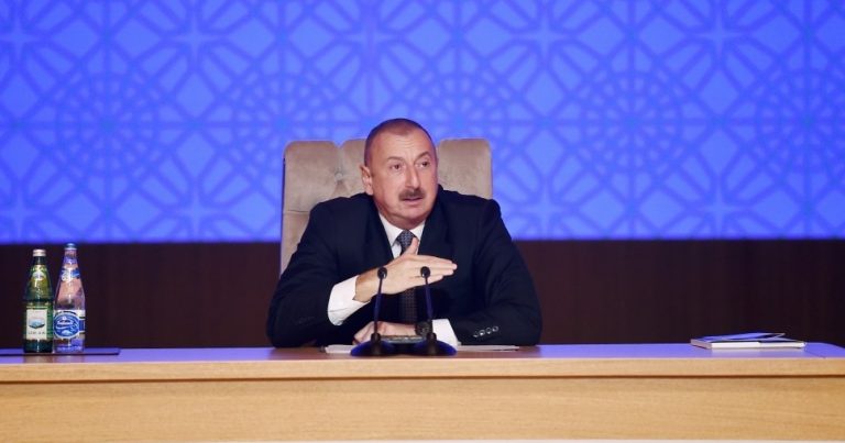 İlham Əliyev: “Siyasətimizin mərkəzində Azərbaycan vətəndaşı dayanır”
