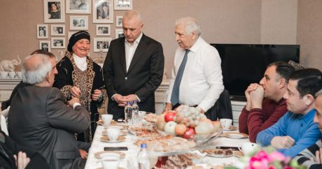Ülvi Quliyev Cavanşir Qurbanovu evində ziyarət edib – FOTOLAR